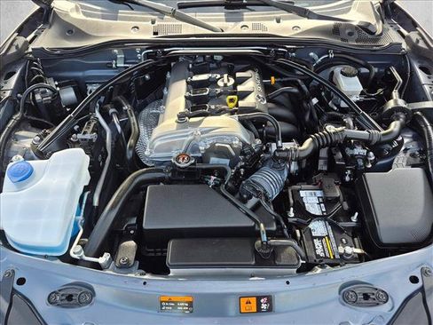 Used 2020 MAZDA MX-5 Miata Grand Touring RWD image 19