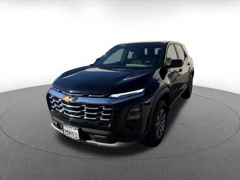 Used 2025 Chevrolet Equinox LT image 7