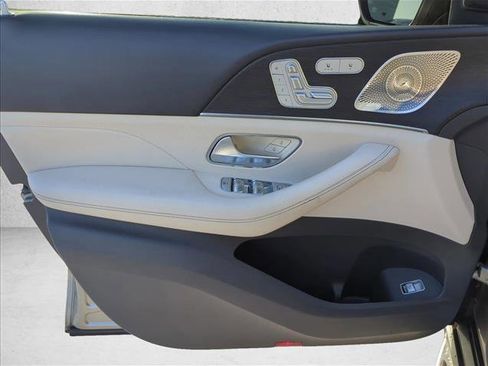 Used 2020 Mercedes-Benz GLE 350 4MATIC image 10