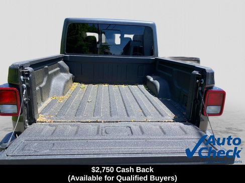 New 2026 Jeep Gladiator Sport AWD/4WD image 4