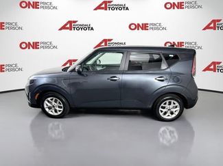 Used 2025 Kia Soul LX w/ LX Technology Package FWD video 4