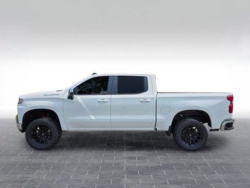 Used 2020 Chevrolet Silverado 1500 LT RWD image 4