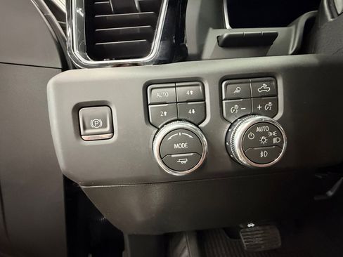 New 2026 GMC Sierra 3500 Denali Ultimate AWD/4WD image 26