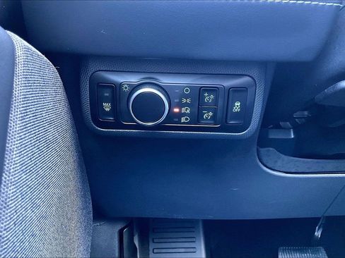 Used 2025 Ford Mustang Mach-E Premium AWD/4WD image 37