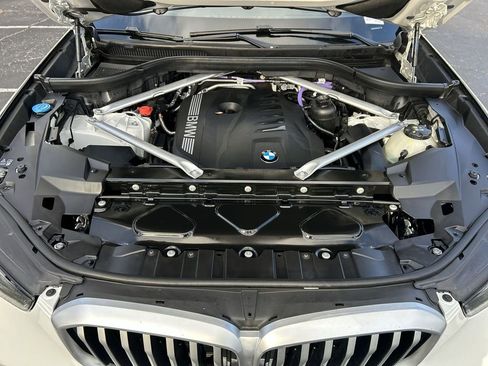 Used 2026 BMW X5 sDrive40i w/ Climate Comfort Package RWD image 14