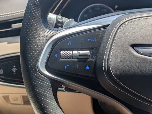 Used 2022 Genesis GV70 3.5T Sport w/ Sport Prestige Package AWD/4WD image 27