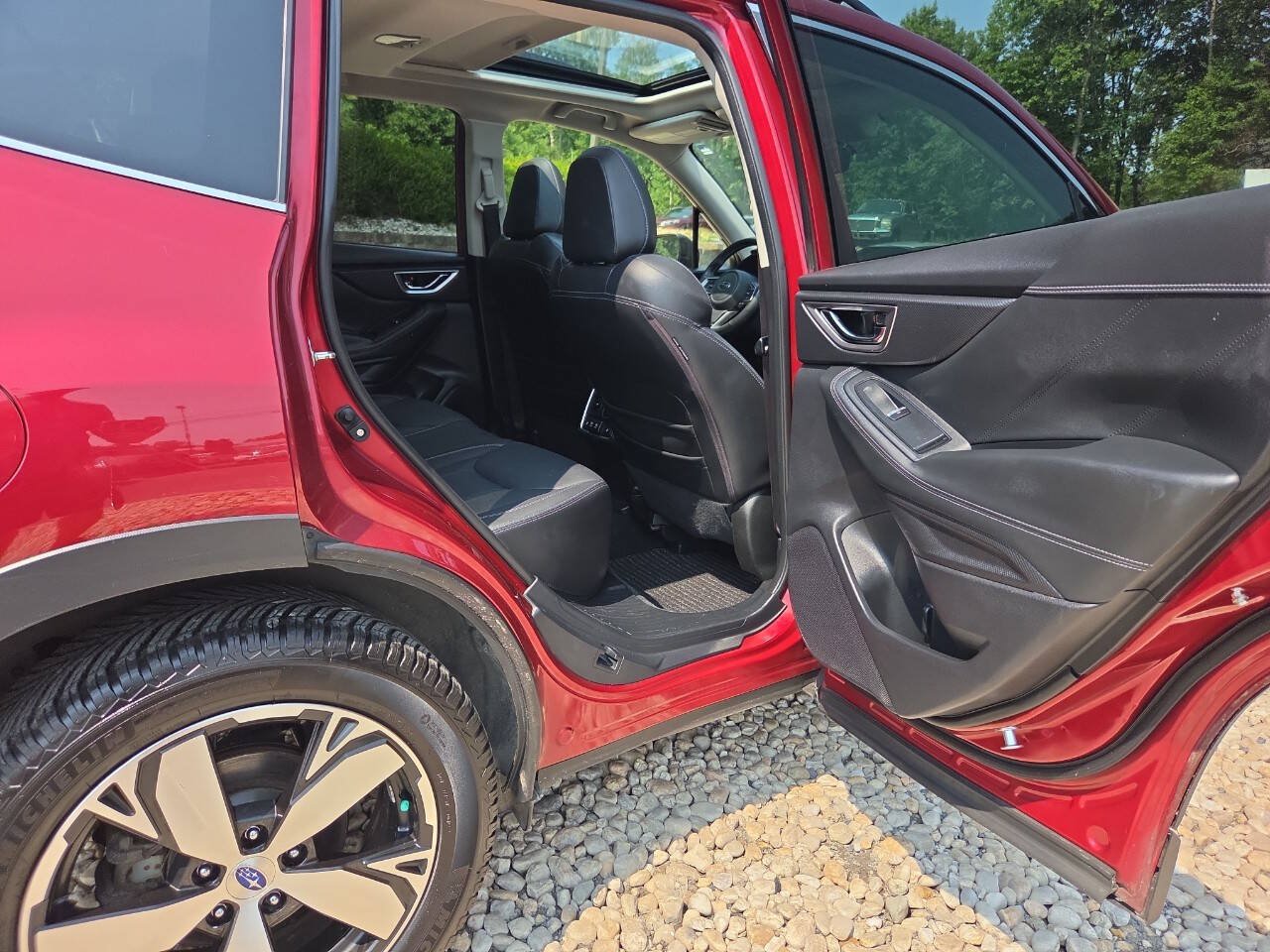 Used 2019 Subaru Forester Touring AWD/4WD image 23