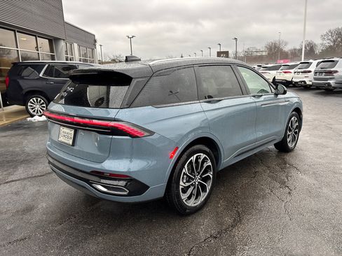 New 2026 Lincoln Nautilus Reserve image 7