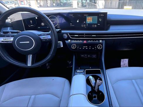 Certified 2024 Hyundai Sonata SEL w/ Convenience Package image 11