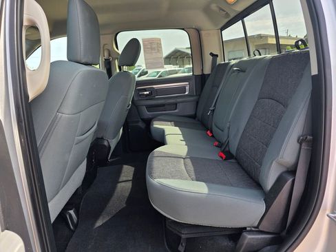 Used 2015 RAM 2500 Big Horn AWD/4WD image 11