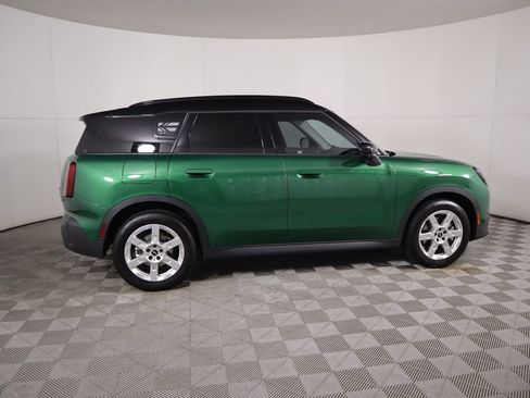 Used 2025 MINI Cooper Countryman S w/ Comfort Package Max image 4