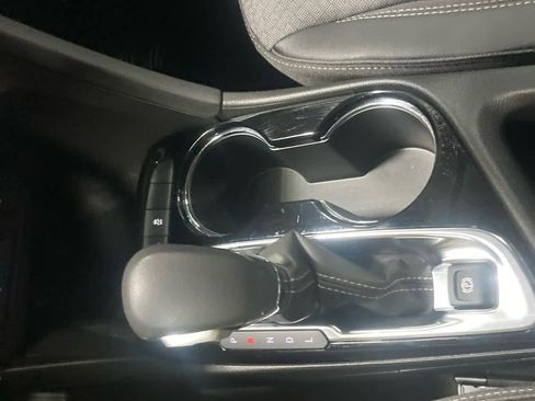 Used 2023 Buick Encore GX Select w/ Sport Touring Package image 21