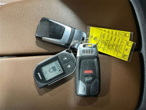 Used 2018 Audi Q7 3.0T Prestige w/ Prestige Package image 20