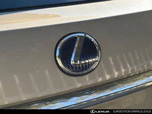 Used 2019 Lexus RX 450h AWD image 10