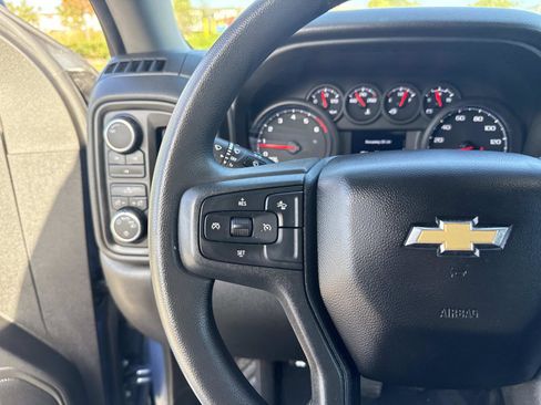 Used 2024 Chevrolet Silverado 2500 Custom w/ Custom Convenience Package image 29