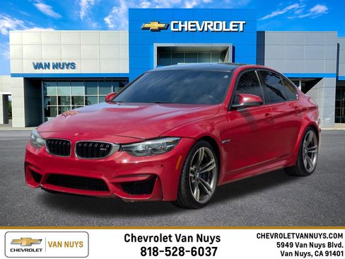 Used 2018 BMW M3 RWD image 1