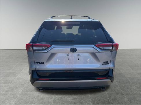Used 2022 Toyota RAV4 XSE w/ XSE Grade Weather Package AWD/4WD image 5