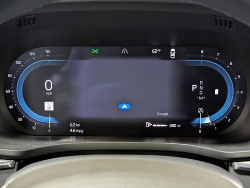 Used 2025 Volvo XC60 B5 Core image 30