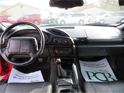 Used 1995 Chevrolet Camaro Z28 image 6