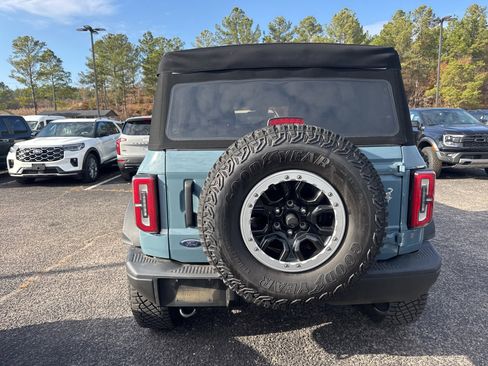 Used 2022 Ford Bronco Badlands image 6