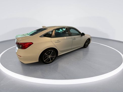 Used 2024 Honda Civic Touring image 7
