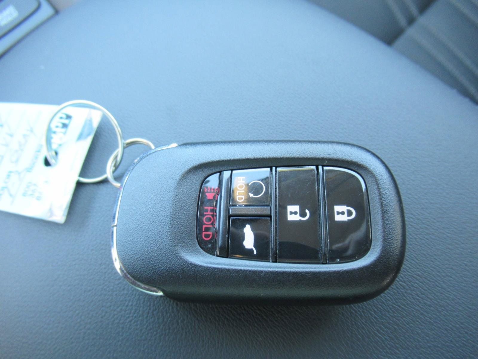 Used 2025 Honda HR-V EX-L image 30