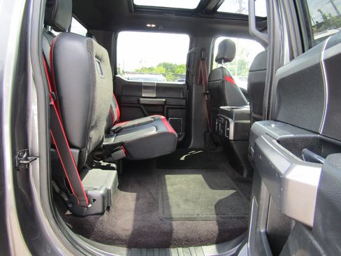 Used 2016 Ford F150 Lariat w/ Equipment Group 502A Luxury AWD/4WD image 18