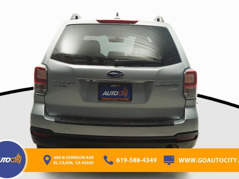 Used 2017 Subaru Forester 2.5i w/ Alloy Wheel Package AWD/4WD image 12