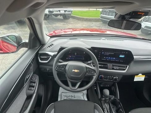 New 2026 Chevrolet TrailBlazer LS FWD image 26