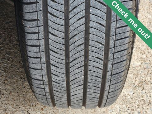 Used 2025 Hyundai Sonata SE image 11