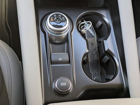 New 2026 Ford Explorer Active w/ Active Comfort Package image 21