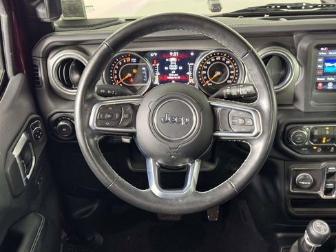 Used 2021 Jeep Wrangler Unlimited Sahara w/ Cold Weather Group image 20