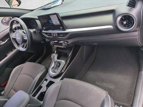 Used 2024 Kia Forte GT-Line w/ GT-Line Premium Package FWD image 22