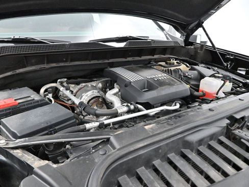 Used 2023 Chevrolet Silverado 1500 High Country w/ High Country Premium Package AWD/4WD image 33