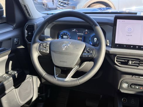 New 2025 Ford Bronco Sport Outer Banks AWD/4WD image 17