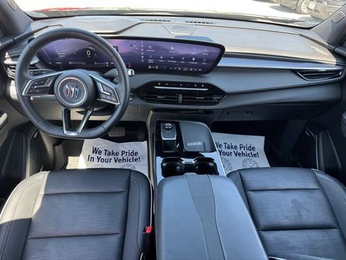Used 2025 Buick Enclave Sport Touring AWD/4WD image 28