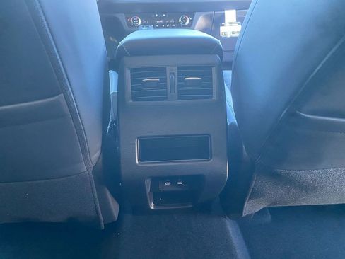 New 2026 Mitsubishi Outlander SE image 27