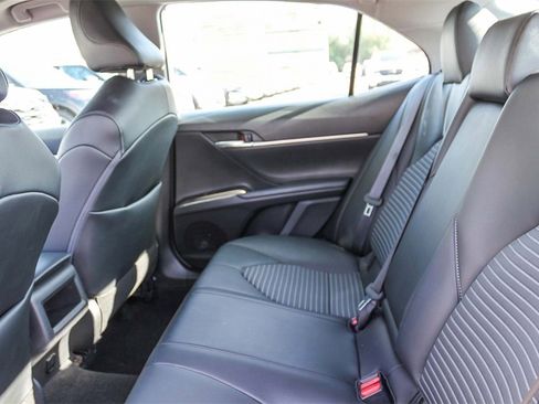 Used 2022 Toyota Camry SE image 22