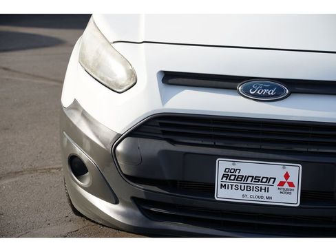 Used 2017 Ford Transit Connect XL image 9