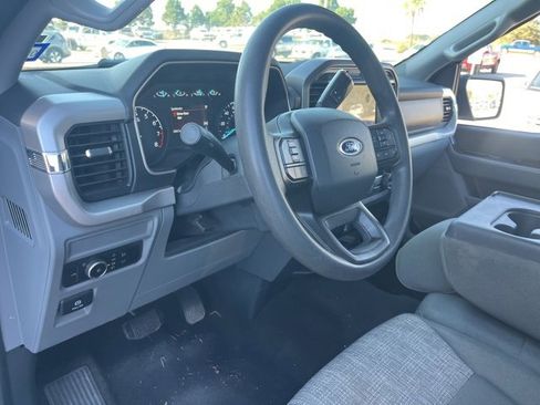 Used 2023 Ford F150 XLT image 9