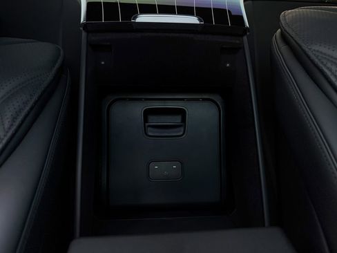 Used 2022 Mercedes-Benz Maybach S 580 4MATIC image 33