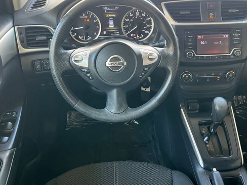Used 2018 Nissan Sentra S FWD image 15