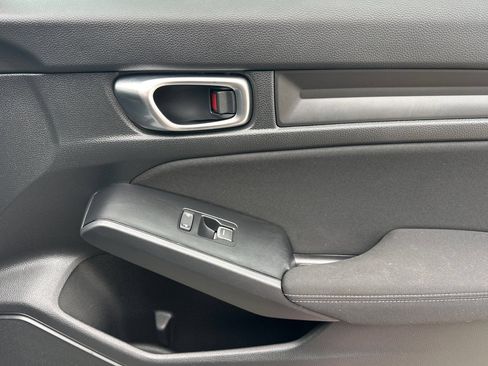 Certified 2025 Honda Civic Sport image 19