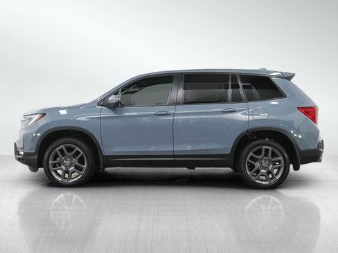 Used 2023 Honda Passport EX-L image 2