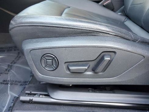 Used 2023 Audi Q3 2.0T Premium image 70