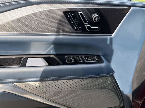 Used 2025 Cadillac Escalade IQ Luxury 2 w/ LPO, Premium Carpet Package image 20