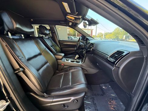 Used 2019 Jeep Grand Cherokee High Altitude image 32