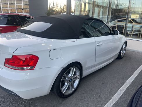 Used 2013 BMW 135i Convertible image 11