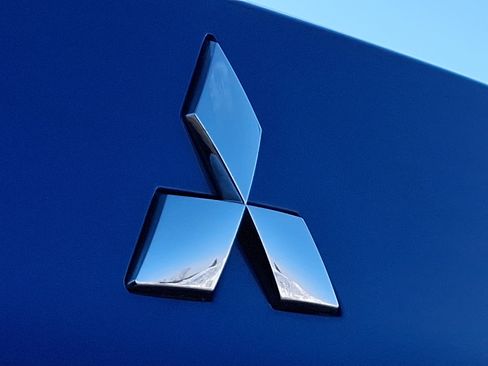 Used 2024 Mitsubishi Eclipse Cross SE image 31