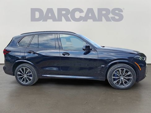 Used 2024 BMW X5 xDrive40i w/ M Sport Package AWD/4WD image 7